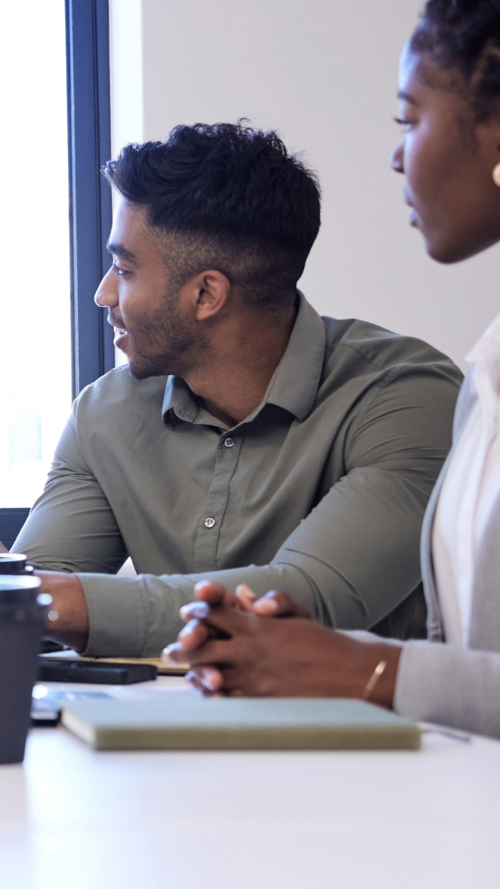 corporate-boardroom-employees-having-conversation-planning-ideas-