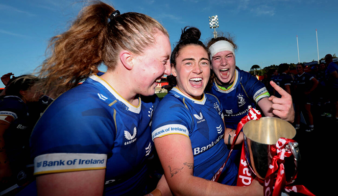 leinster-rugby-women-celebrating-bdo-partnership