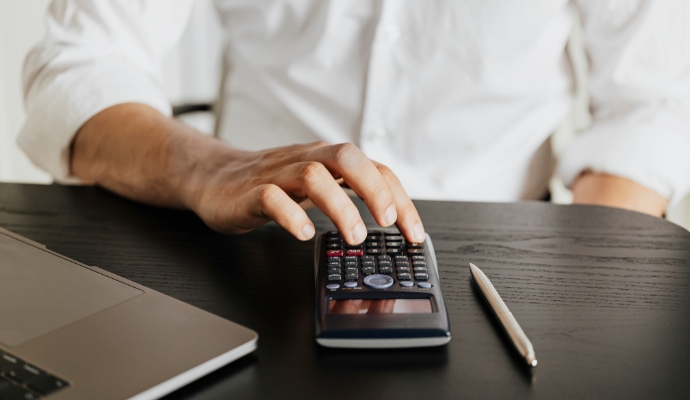 calculator-pens-graphs
