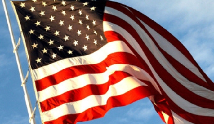 flag-of-united-states-of-america-waving-on-wind-change-bdo